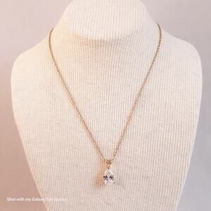 Signed Solitare Crystal Teardrop Stone On Thin Gold Tone Twisted Rope Chain
